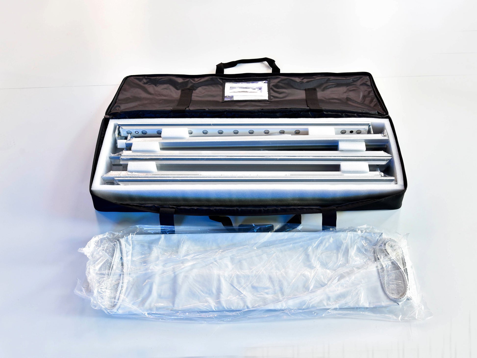 Whitebox-wall-mounted-1000-2000 (3)