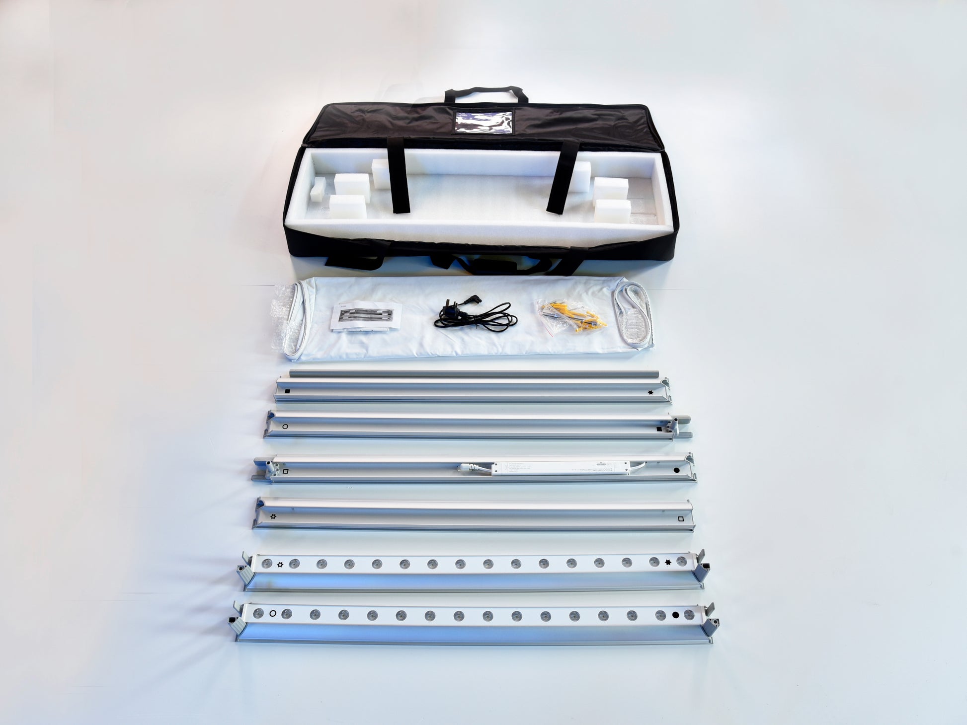 Whitebox-wall-mounted-1000-2000 (4)