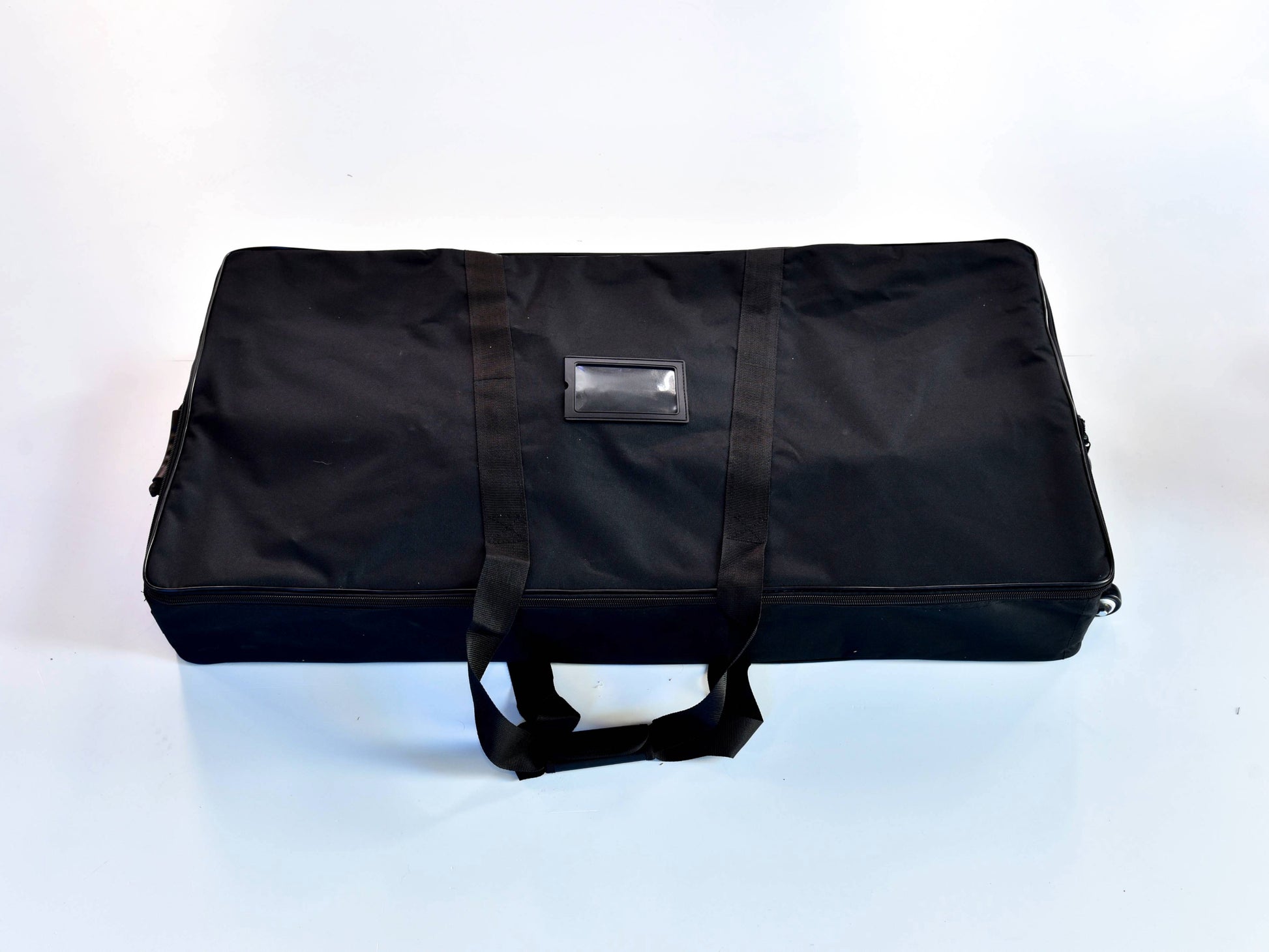 Whitebox-wall-mounted-2000-2000 (1)