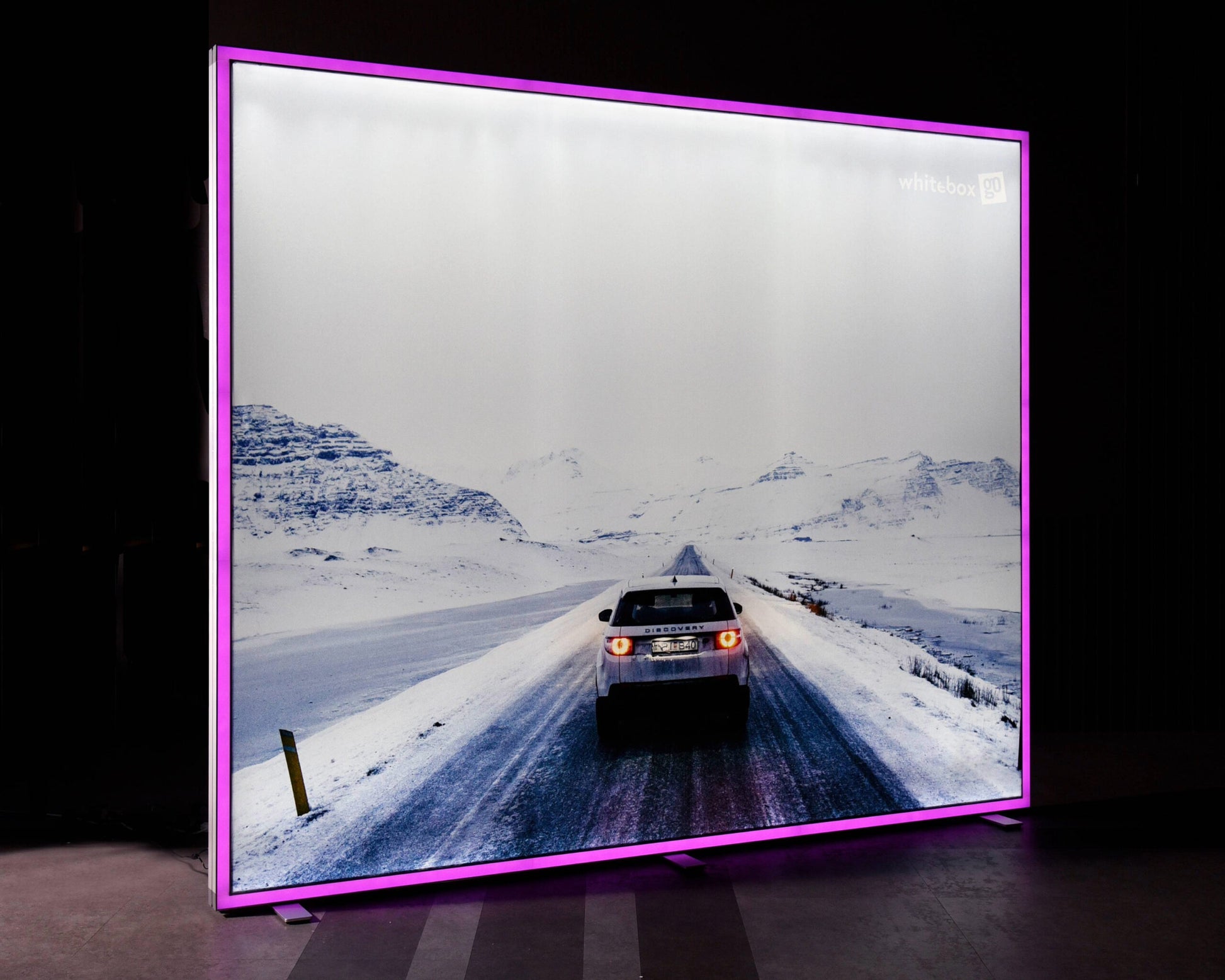 whitebox-switch-3000-2500-pink